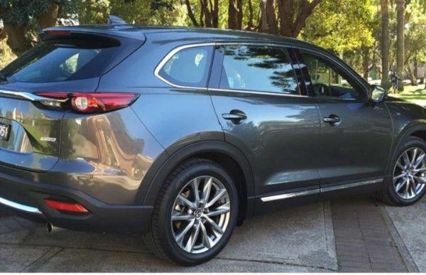 توصيل مشاوير وطلاب وطالبات Mazda cx9