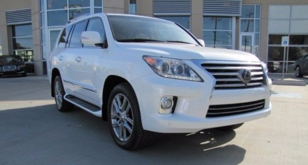  For sale USED 2013 Lexus LX 570 SUV WhatsApp.+2349077733480