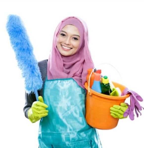 مطلوب عاملة نظافة مقيمة