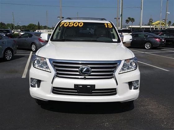 selling my fairly used 2015 Lexus LX 570 4WD 4dr