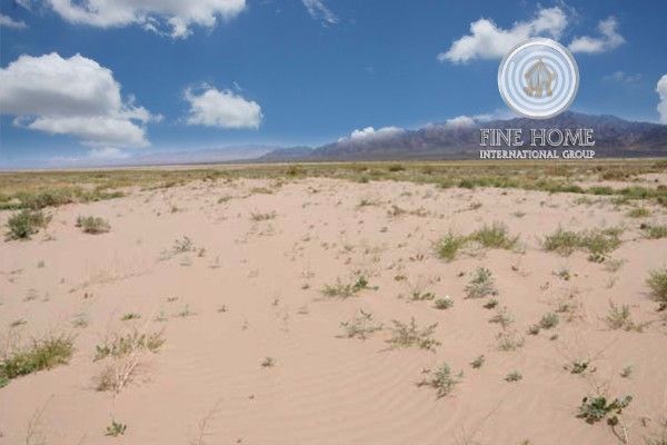 للبيع أرض تجارية زاوية وشارعين في مدينة شخبوط, أبوظبي