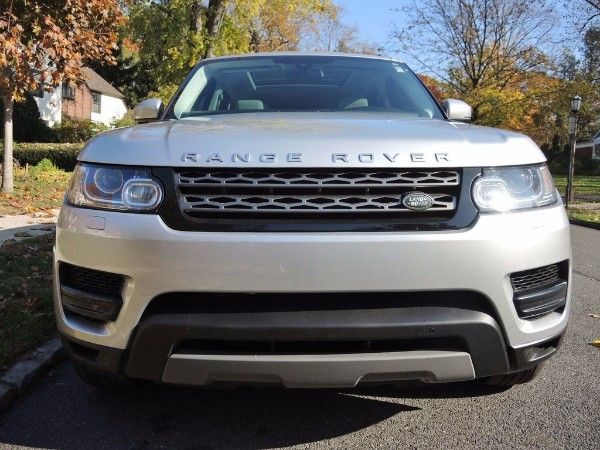 Neat 2015 Range Rover Sport HSE