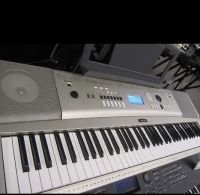 Brand New Yamaha Genos keyboard/Playstation 4