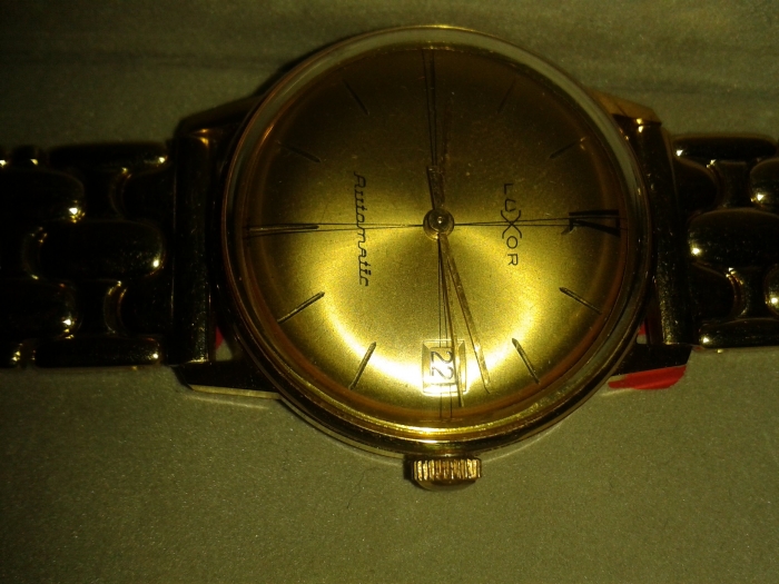 ساعة luxor سويسرى اتوماتيك لهواة التحف