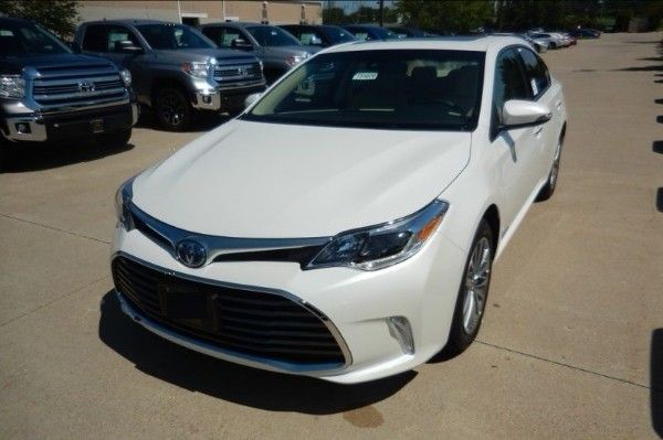 Toyota Avalon Limited 2017 for sale, WhatsApp:+971527840706