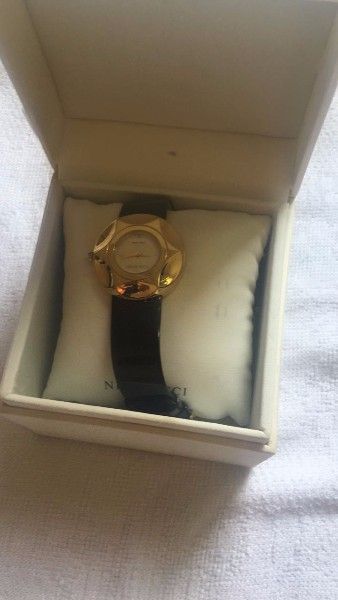 NINA RICCI WATCH