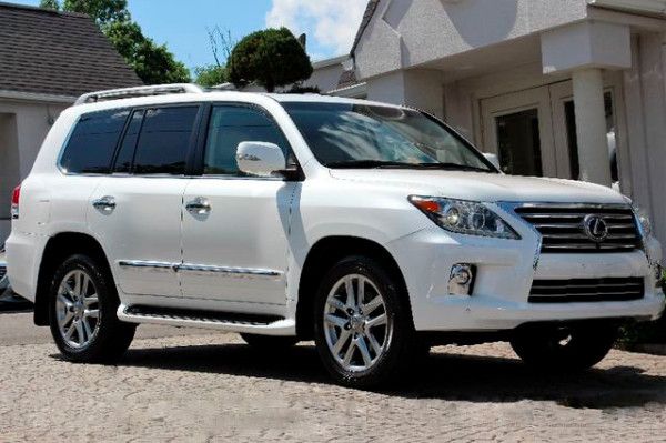 2015 Lexus LX570 Gulf Spec