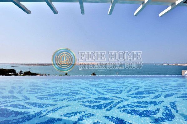 Nice Sea View 3BR+M Apartment ,Corniche. 